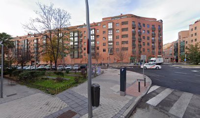 Punto limpio de proximidad- La Guindalera,Salamanca-